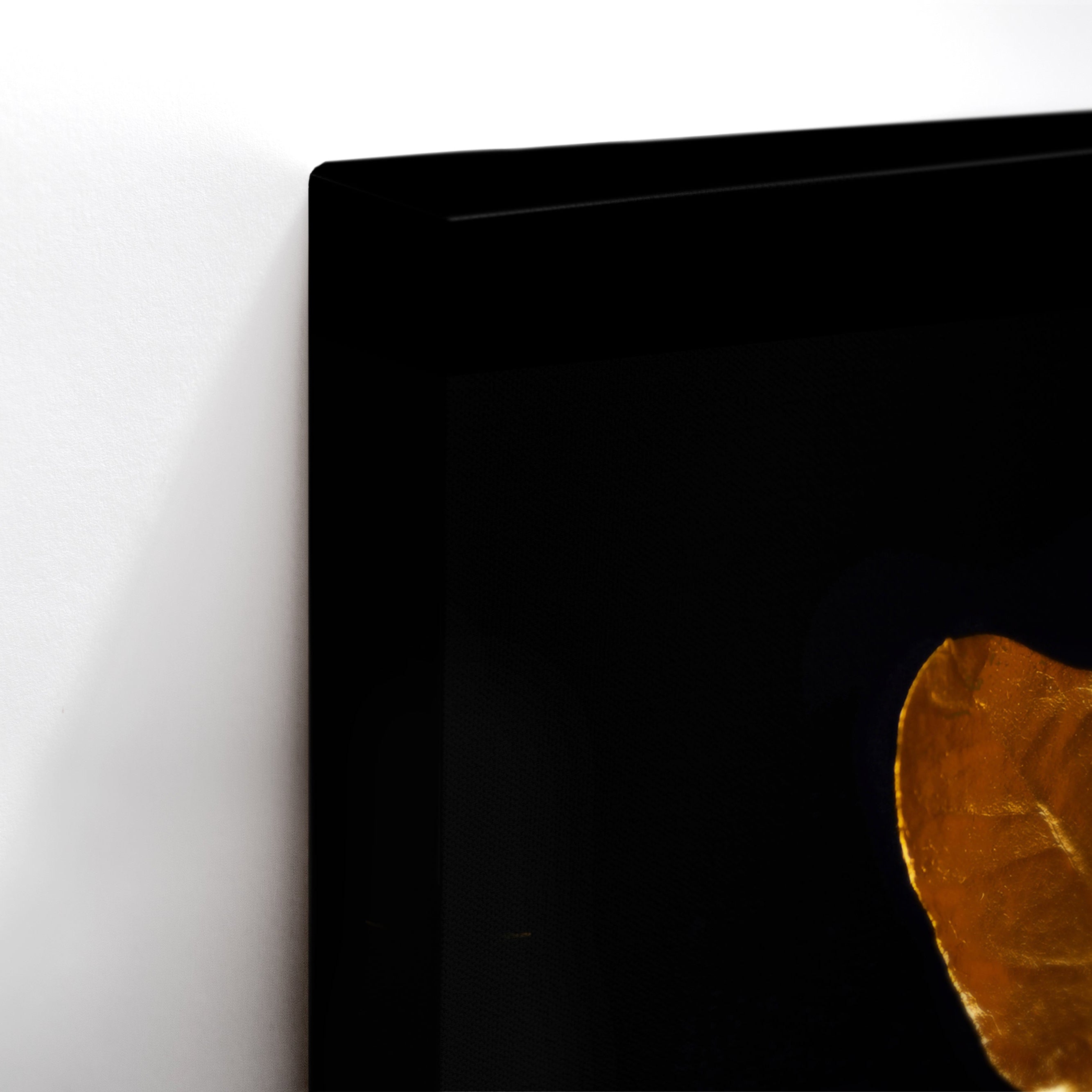 Majestic Golden Leaf